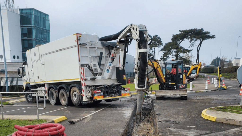 Location aspiratrice excavatrice pour un chantier de terrassement